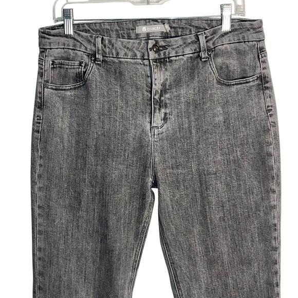 Tractr Gray Flare Jeans Women’s Size 10/30 Raw Hem High Rise Stretch Denim - Picture 2 of 9